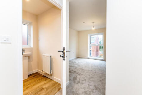 3 Chateau Mews 01...