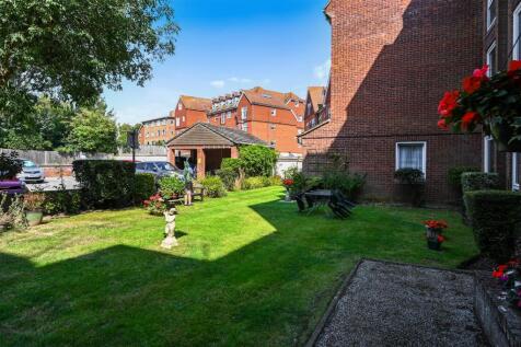 HOMEHILL HOUSE - EXTRA EXTERNALS (1).jpg