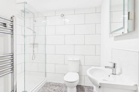Bath Road, Stroud, Gloucestershire, GL5 photo 4