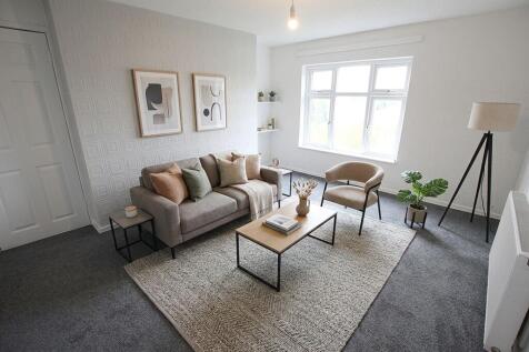 Lounge (VIRTUALLY STAGED)