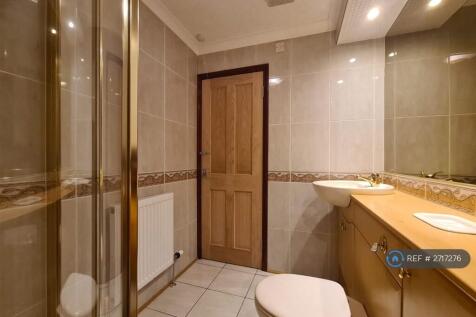 Bathroom &amp; Toilet