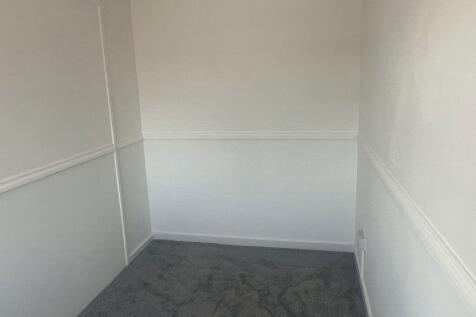 Shackerdale Road, Leicester photo 3