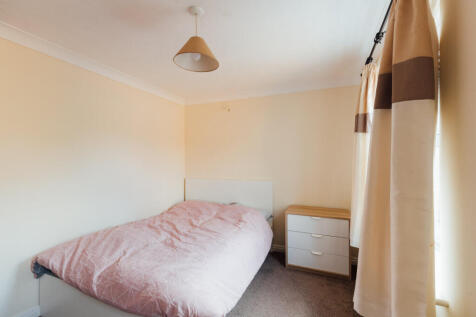 Kingfisher Way, Loughborough photo 5