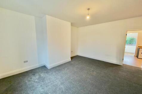 Horbury Road, Ossett photo 3