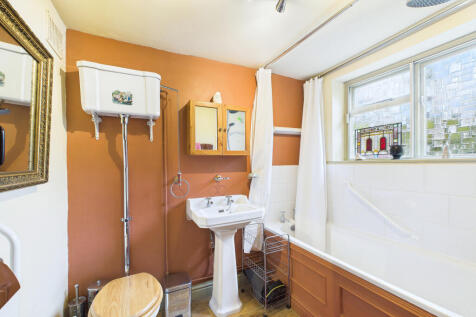 CAM05449G0-PR0029-STILL001