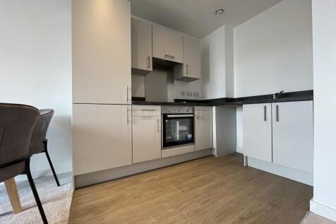 Apt 176B, Grant Court, Bridgewater Wharf, Ordsall Lane, Salford photo 4