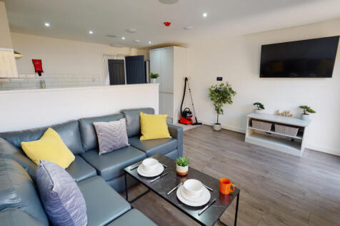 4-bed house on Thornycroft Road, Liverpool, £2,756/mo