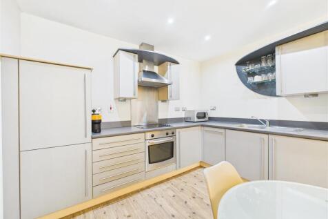 CAM05016G0-PR0036-ST