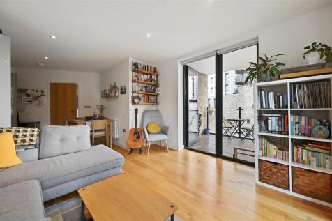 AR - Triumph House8.JPG