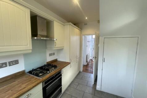 Fernleigh Avenue, , BRIDGWATER photo 3