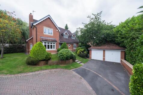 17 Woodham Close-056.jpg