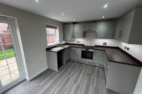 Elmlea, Altrincham, Cheshire photo 3