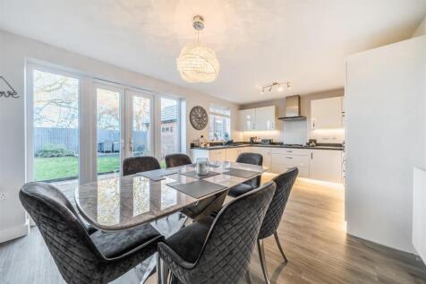 29 Gloster Road