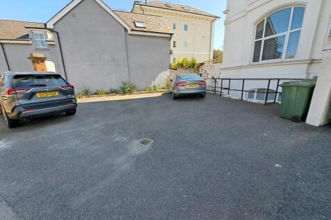 RESIDENTS CAR PARK