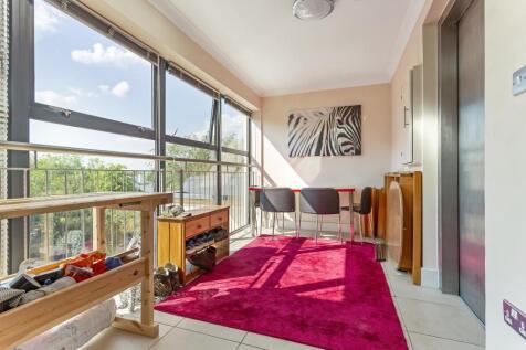Property Image 12