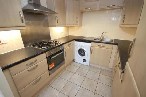 Kitchen 2.JPG