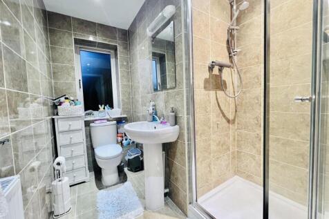 Ensuite Two