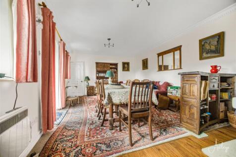 Annex Kitchen/Living Area