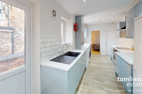 Balfour Road, Lenton, Nottingham, NG7 1NY photo 4
