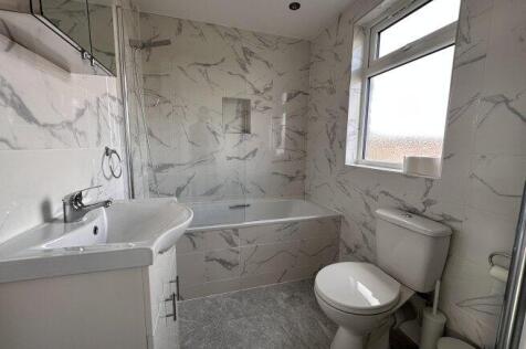 fleetwood-road-nw10-1nn-1039797