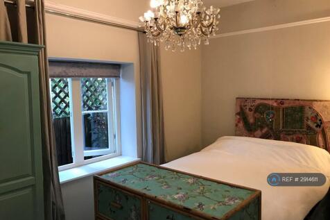 En-Suite Bedroom