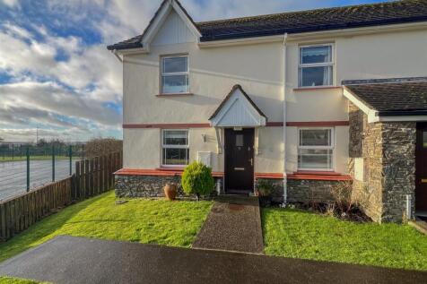 5 Fuchsia Court -02.jpg