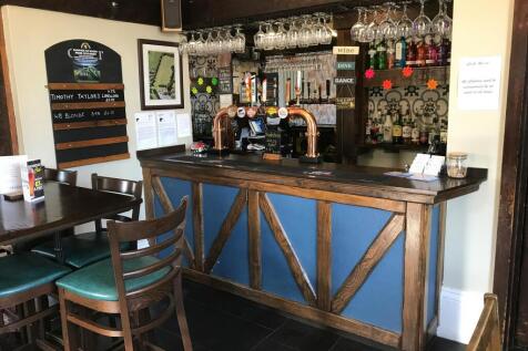 Bar.JPG
