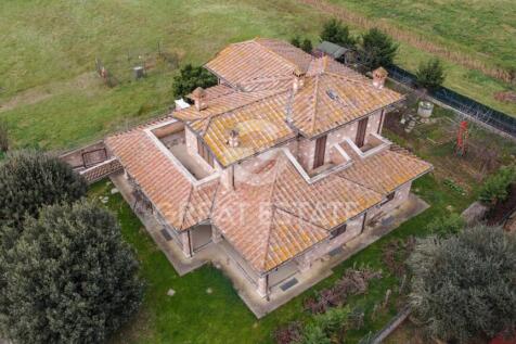 Esterno