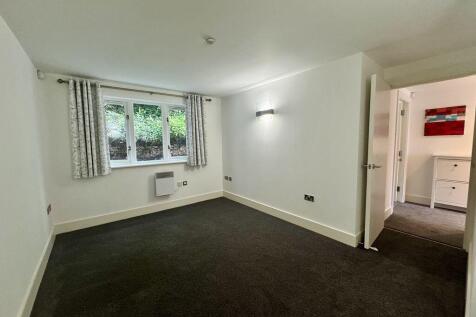 Bollington House, Canal Road, Congleton photo 4