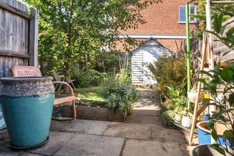 Garden-09983842.jpg