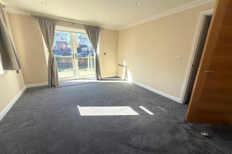 Poole, Dorset photo 3