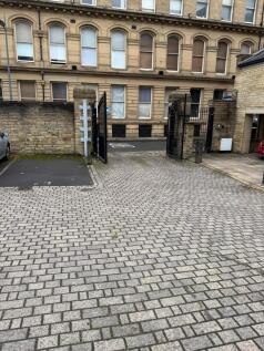 Gate entry