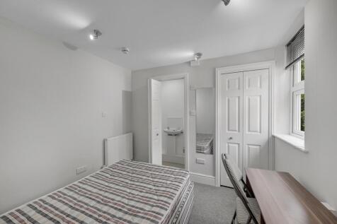 Broomhall Court, Broomhall, Sheffield photo 4