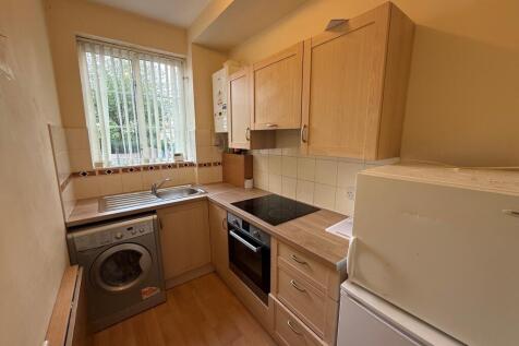 Moor Court, Gosforth photo 4