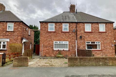 2 bed semi-detached house to rent Falkland Ave, H