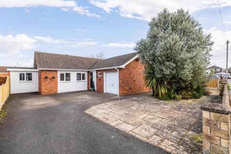 24 Saint Annes Way (Spalding)-3.jpg