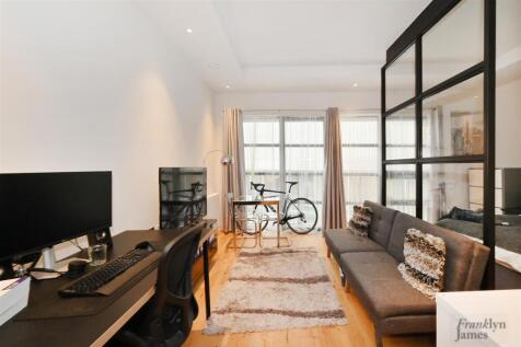 Astell-House (2).JPG