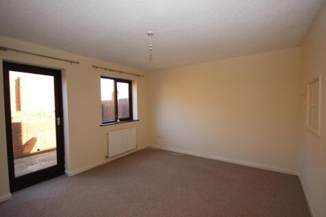 Living Room 2.JPG