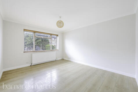 Rutherford Close, Sutton photo 4