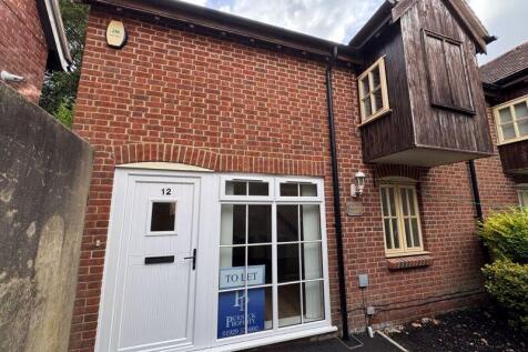 2-bed terraced on St. Michaels Road, Wareham, £1,150/mo