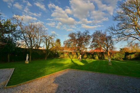 Communal Gardens