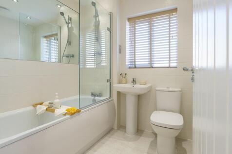 Family-friendly bathroom