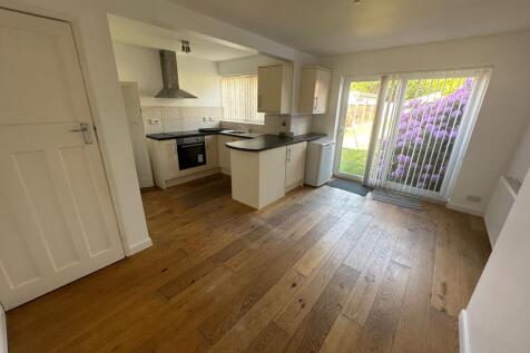 Tachbrook Road, CV31 3DE photo 5