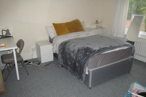 Donnington Gardens, Reading, Berkshire, RG1 photo 3