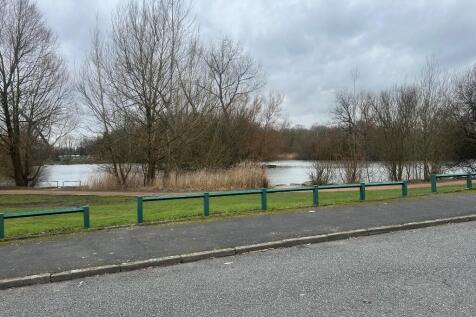 Park opposite