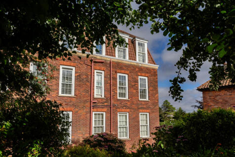 15-S6-HunmanbyHall