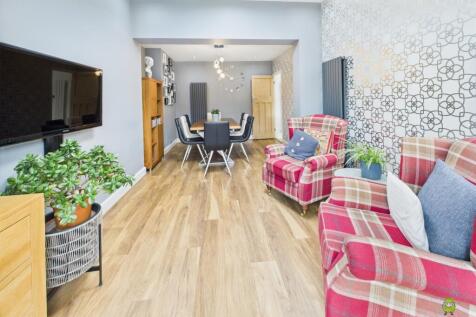 Presented by Clinton Crawford - Ewemove Bexley and