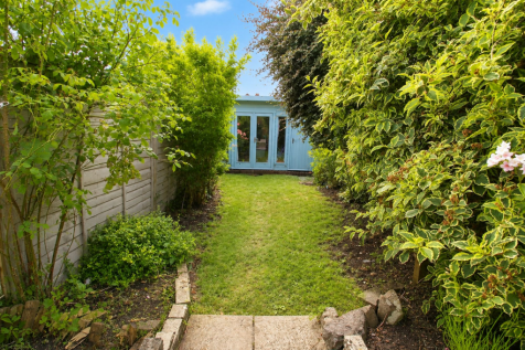 Garden &amp; Summer House