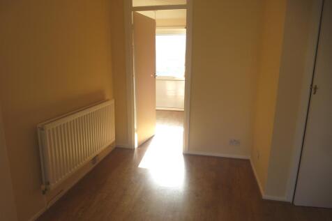 Brookside Close, Old Stratford, MILTON KEYNES photo 4