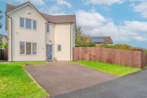 2A Ladyhill Close-2.jpg